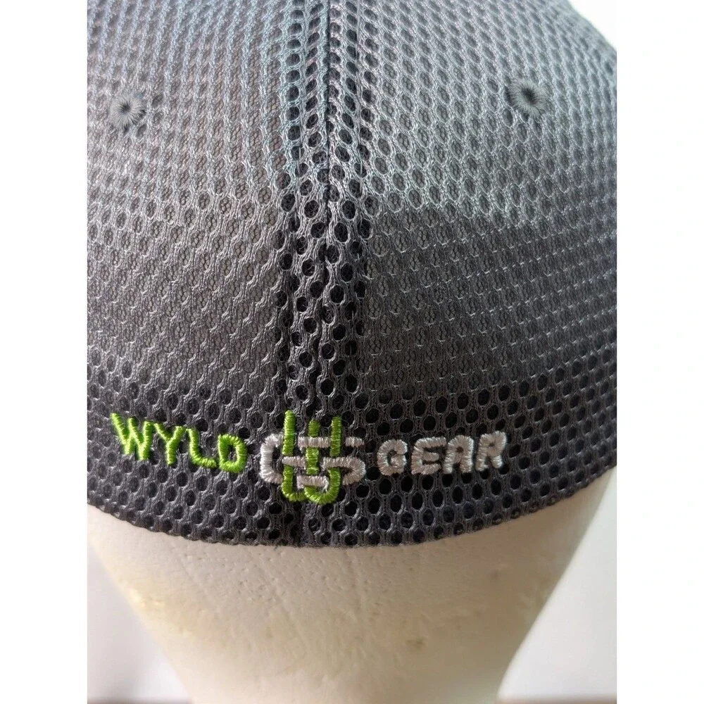 Men's Wyld Gear Cream/Gray Small/Medium Fitted Mesh Back Trucker Hat Cap